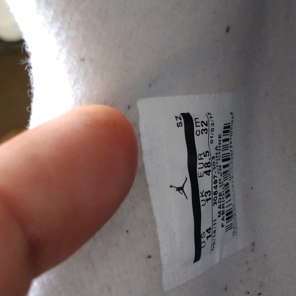 Jordan 4's size 14 gently worn - Picture 8 of 8